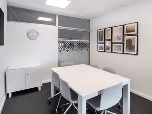 7 Person Private Office