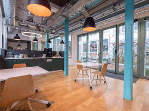 4 Person Private Office