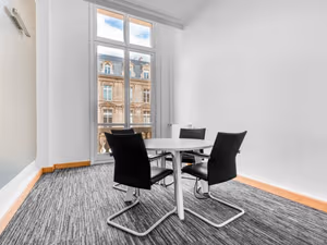 4 Person Private Office