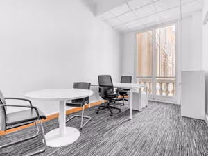 30 Person Private Office