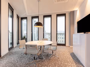 5 Person Private Office