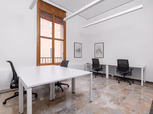 50 Person Private Office