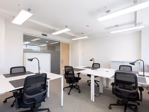 5 Person Private Office