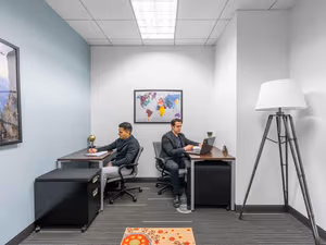 1 Person Virtual Office