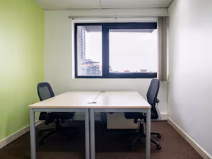 25 Person Private Office