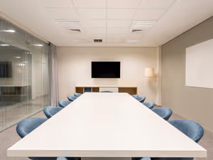 10 Person Private Office