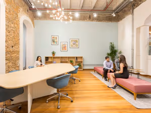 7 Person Private Office