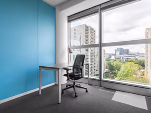 1 Person Private Office