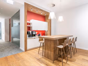 7 Person Private Office