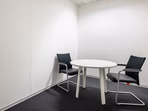 1 Person Private Office