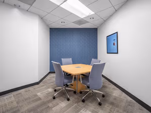 5 Person Private Office