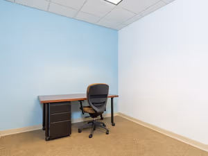 10 Person Private Office