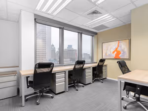 5 Person Private Office