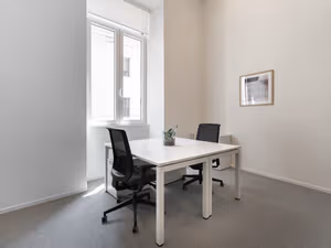 15 Person Private Office