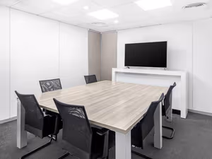 3 Person Private Office