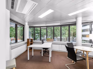 7 Person Private Office