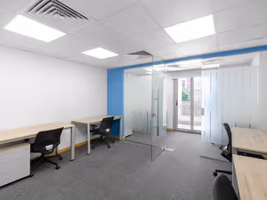 5 Person Private Office