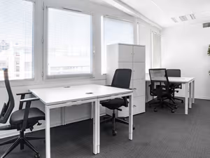 1 Person Coworking Desk