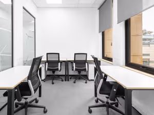 1 Person Coworking Desk