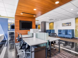 7 Person Private Office