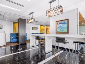 10 Person Private Office