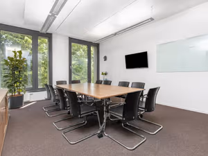 3 Person Private Office