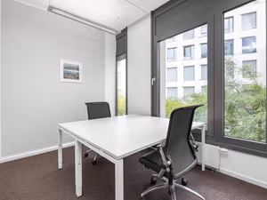 1 Person Virtual Office