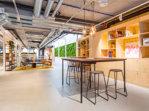 1 Person Private Office