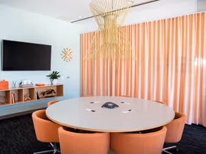 1 Person Private Office