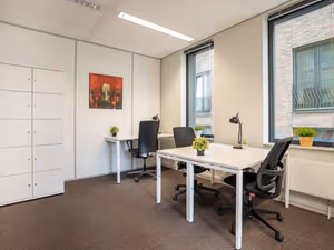 15 Person Private Office