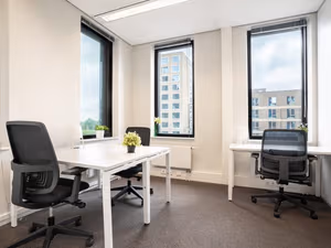 3 Person Private Office