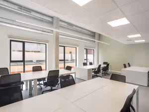 1 Person Private Office