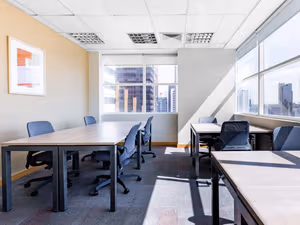 15 Person Private Office