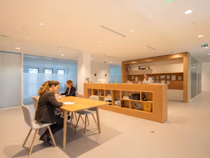 1 Person Coworking Desk