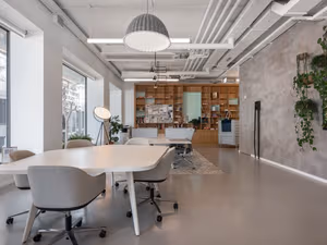 10 Person Private Office