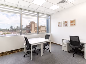 4 Person Private Office