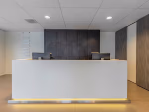 3 Person Private Office