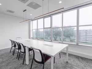 7 Person Private Office