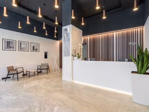 15 Person Private Office