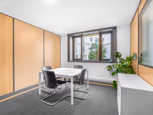 25 Person Private Office