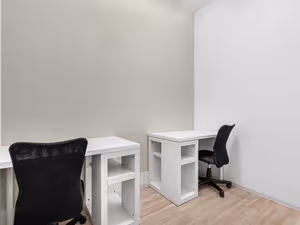 1 Person Private Office