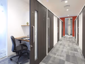 20 Person Private Office