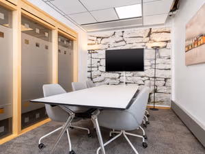 7 Person Private Office