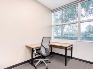 15 Person Private Office
