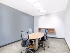 4 Person Private Office