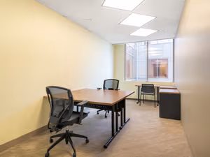 1 Person Private Office