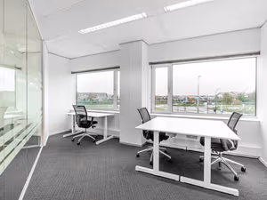 15 Person Private Office