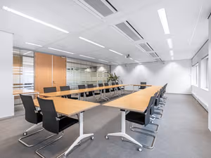 30 Person Private Office