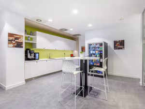 1 Person Virtual Office