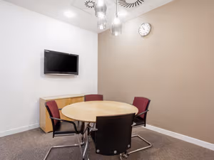 3 Person Private Office